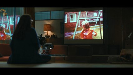 Cassandra Trailer Dublado