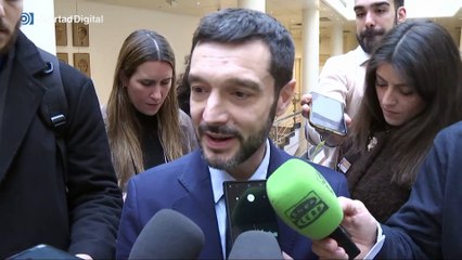 Pablo Bustinduy responde a Ryanair tras usar su imagen de payaso