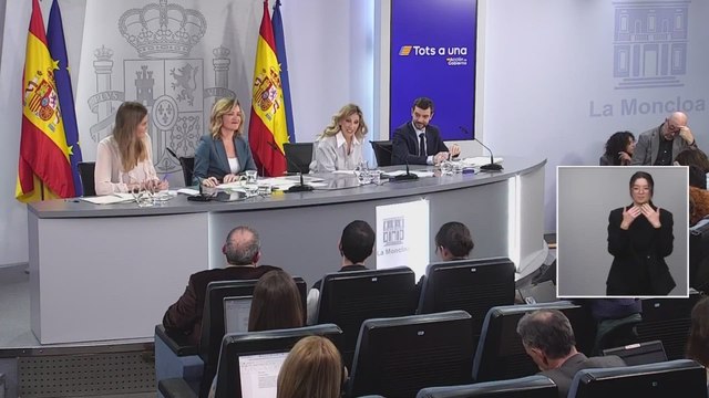 Pillan a Pilar Alegría corrigiendo a Yolanda Díaz