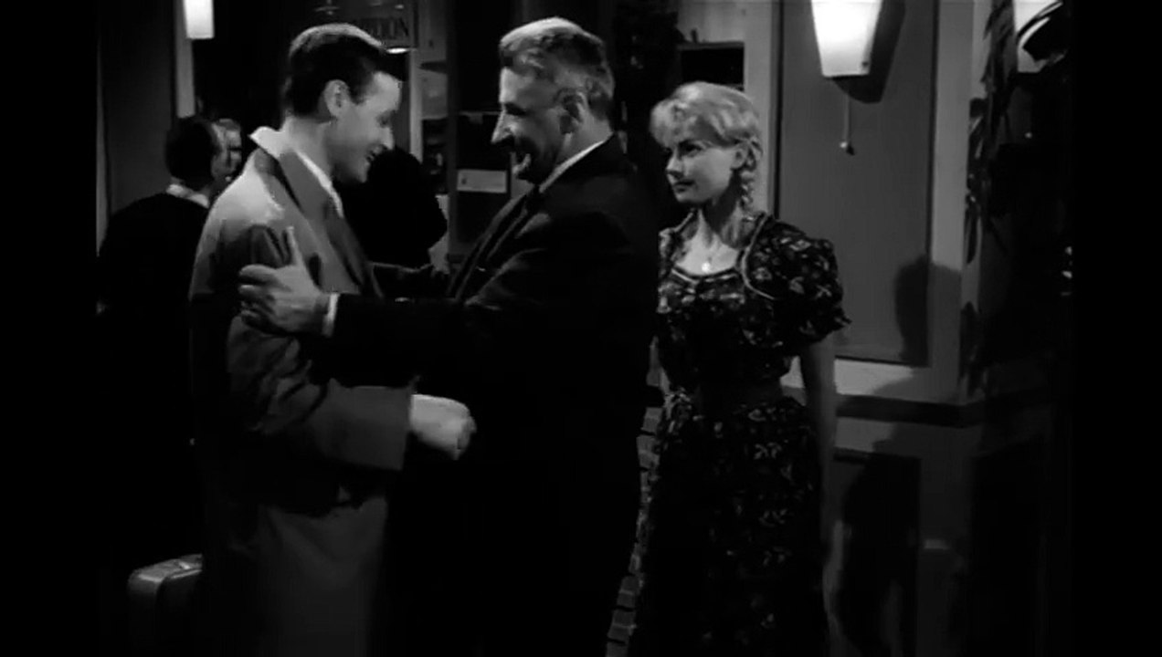 Pension Schöller (1960)