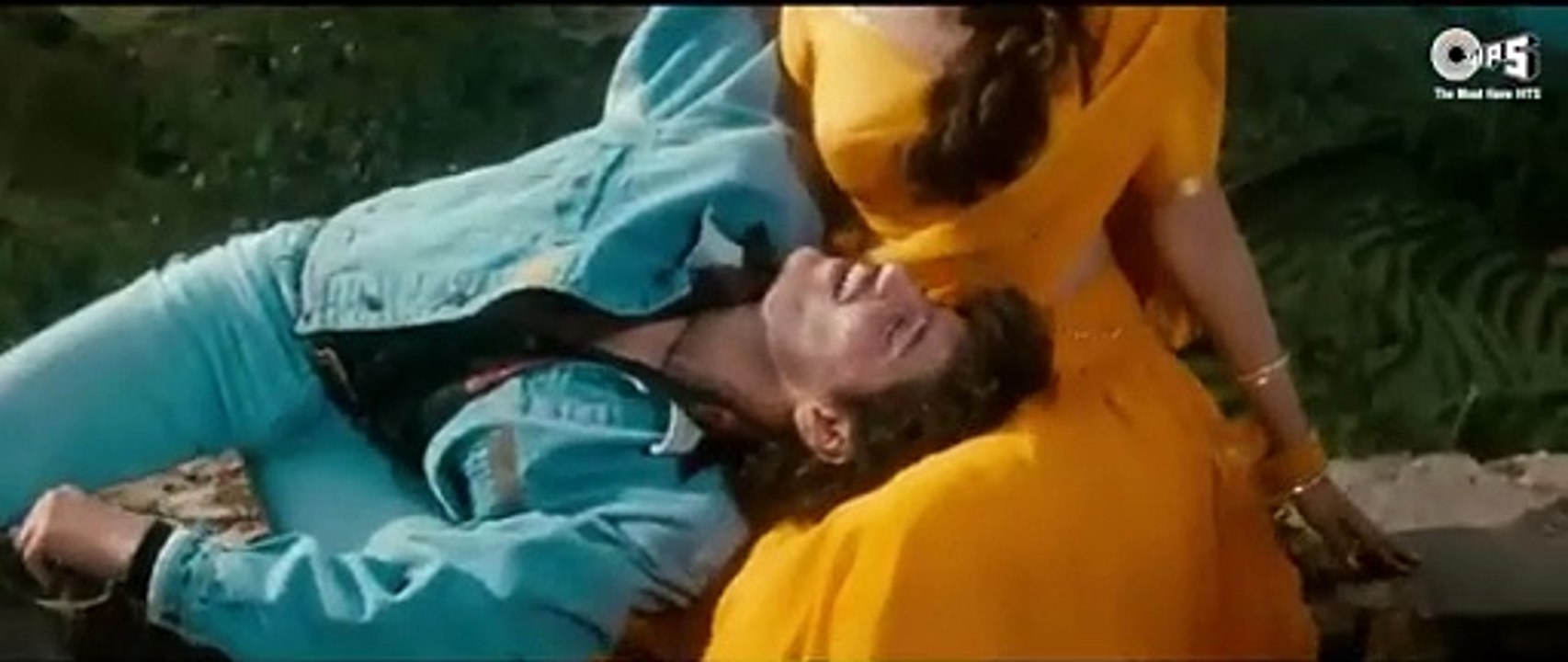 Teri Chunni Pe Sitare /1992 Yalgaar  / Udit Narayan , Kavita Krishnamurthy