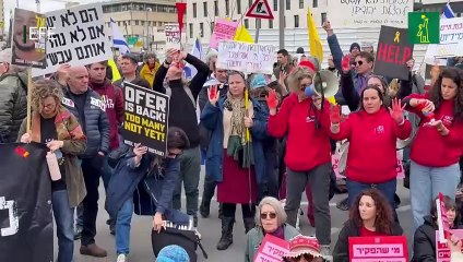 Cientos de israelíes piden mantener la tregua mientras Netanyahu reúne a su Gobierno