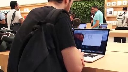 UAE's first Apple Store opens in Dubai