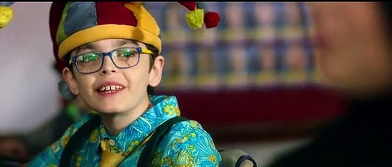 Invencible: Un niño fuera de serie - Tráiler oficial latino