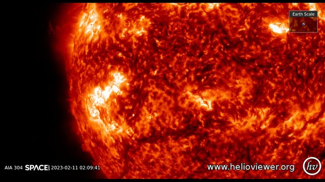 Sun Blasts Big X1-Class Solar Flare