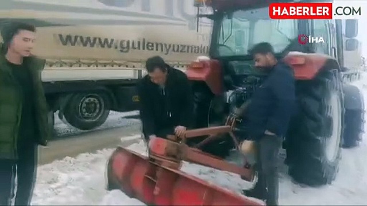 Malatya'da Kar Keyfi: Traktör Arkasında Sörf İle Eğlenceli Anlar