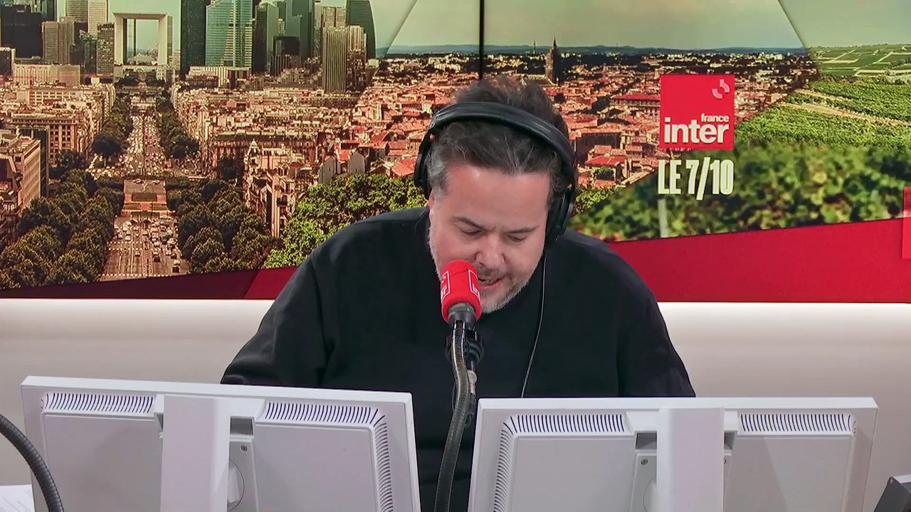 Eric Neuhoff : "Je serai éternellement ce type de 22 ans étalé sur une route de la Costa Brava"