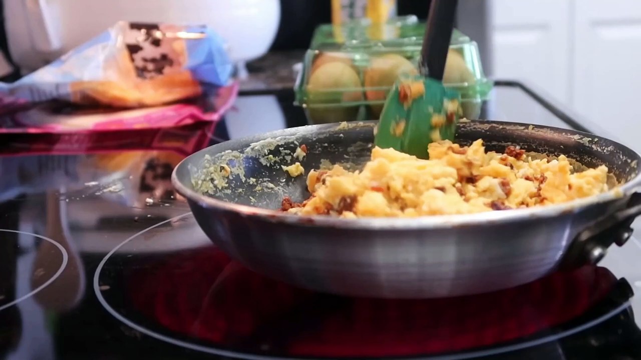 What I Eat in a Day Quarantine Edition  ft. protein coffee!