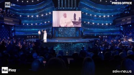 Sanremo al via: messaggio del Papa, pace, show e tante emozioni