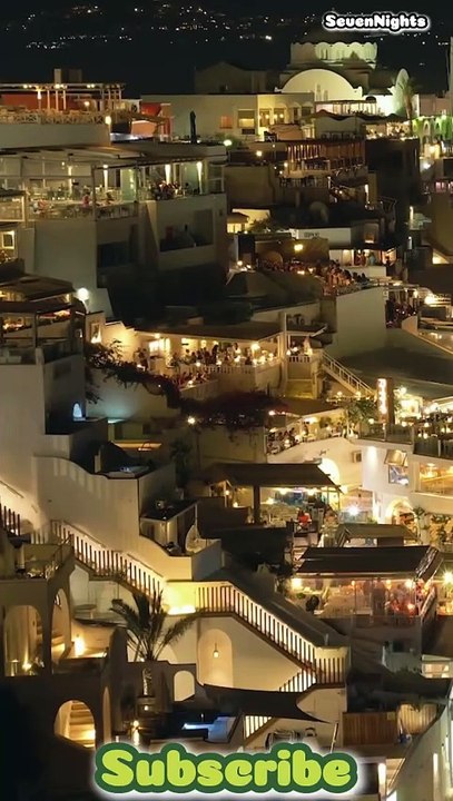 Santorini in a Minute: The Ultimate Greek Island Getaway