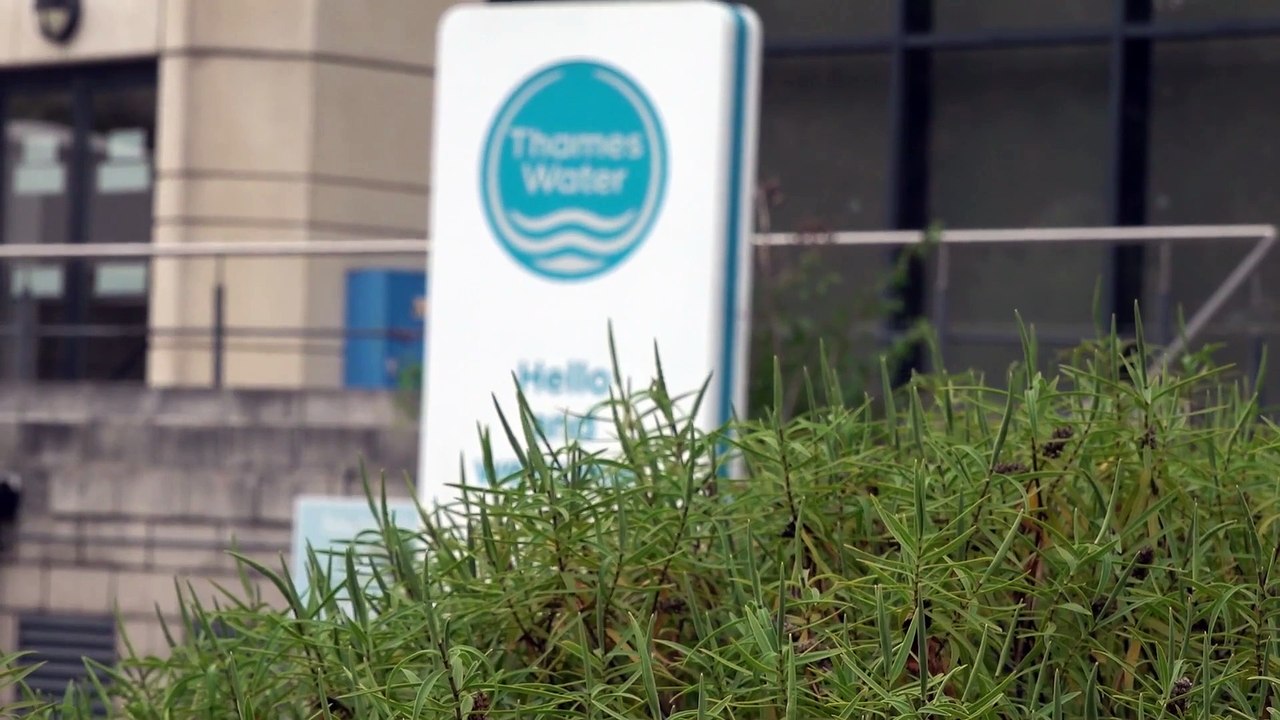 Thousands of people left without water in six London postcodes after Thames Water pipe bursts
