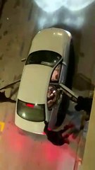 El vehículo sospechoso empleado por la banda en los robos de la perfumería de Totana y la tienda de móviles del Puerto de Mazarrón.