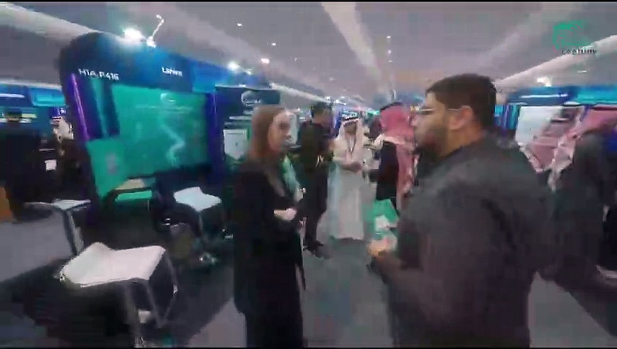 لاهنت السعودية وإبانة العمانية توقّعان مذكرة تفاهم لتطوير البنية التحتية الرقمية وأتمتة الخدمات الحكومية
