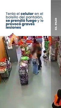 Pánico total en local de compras por explosión de un celular en el bolsillo de una chica. Miralo.