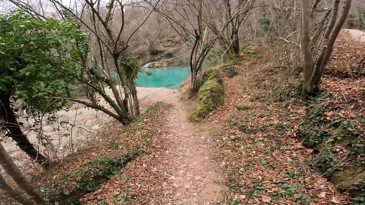 Γαλάζια Λίμνη (ΣΚΡΑ) Blue Lake (SKRA)