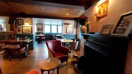 Transform Your Space with Still & West Refurbishment 🛠️