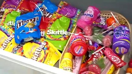 Brush your teeth song with Diana and Roma