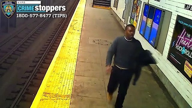 Thief pistol-whips worker, steals $5,600 in robbery at Atlantic Center