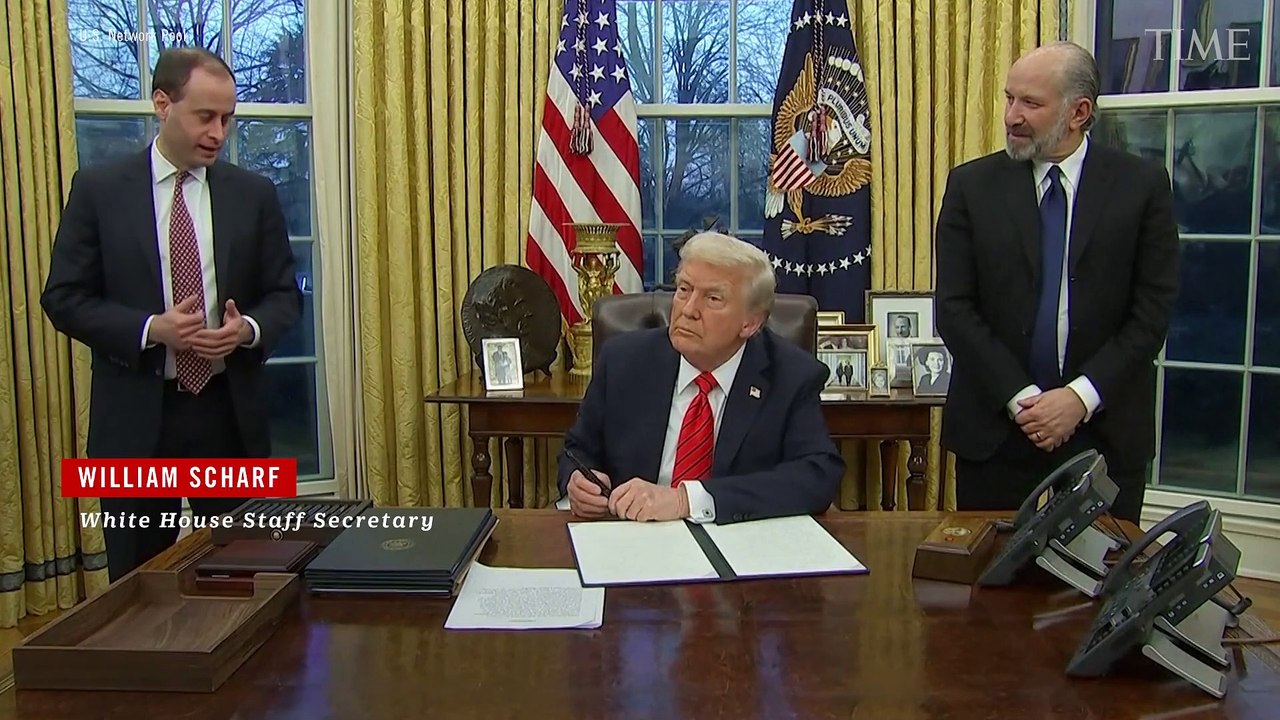 Trump Signs Executive Order to Ban Paper Straws