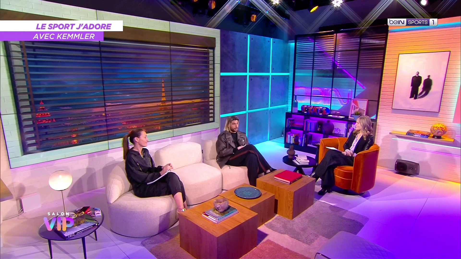 SALON VIP (12/02)
