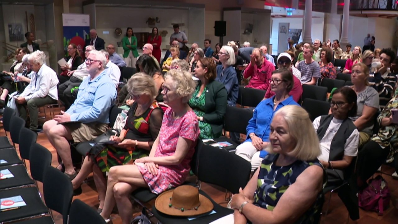 Health takes centre stage in state election with major parties pitching solutions for struggling system