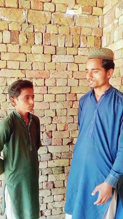 ایک پاگل دوسرے پاگل سے #funnyvideo#umarmustafa