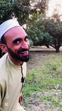 🤣🤣بنا پیٹرول کے ہوائی جہاز پہلئ بار دیکھا😱