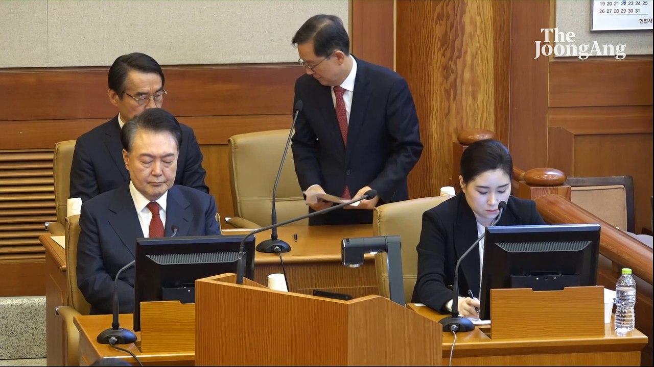 尹측 "헌재가 법률 어겨 재판…지금처럼 심리하면 중대 결심"