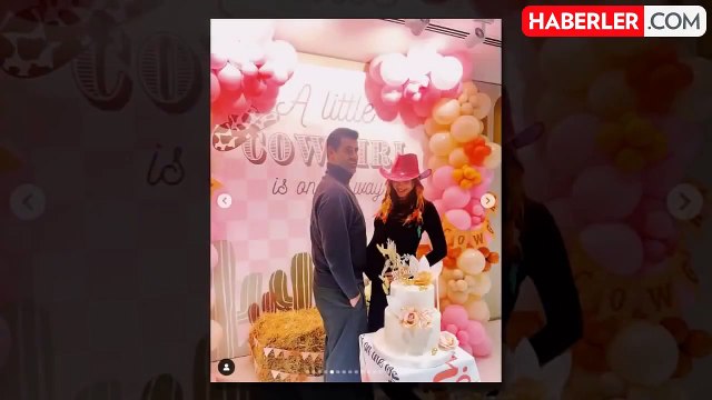 Zeynep Sever Demirel'e sürpriz baby shower partisi! Volkan Demirel ile pozlarına yorum yağdı