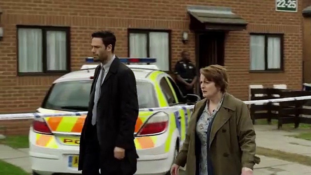 Vera - Season 2 Episode 03: Sandancers