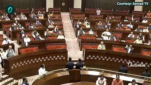 Waqf Board Bill पर Rajya Sabha में JPC रिपोर्ट पेश, Mallikarjun Kharge बोले फर्जी रिपोर्ट है, हंगामा
