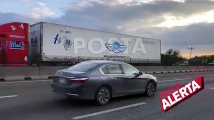 Deja choque de traileres una lesionada y colapso vial en García