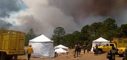 Controlan 80% de incendio en Sierra de Santiago; Evacuan a familias