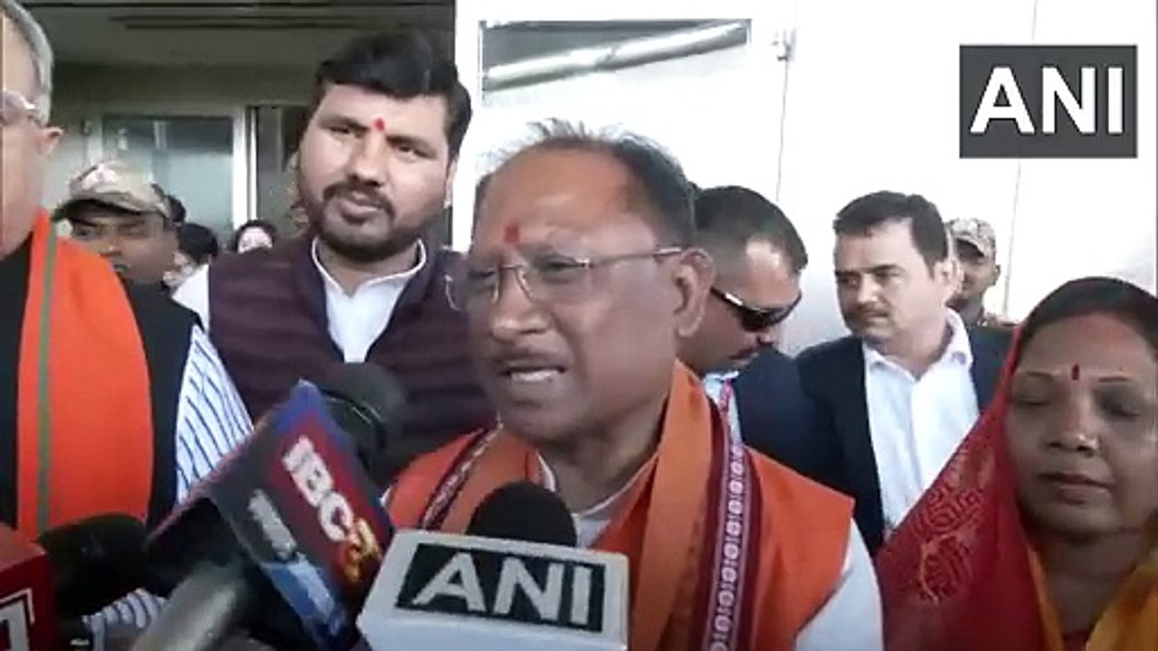 CM साय, राज्यपाल और विधानसभा अध्यक्ष रमन सिंह समेत 166 लोग पहुंचे प्रयागराज