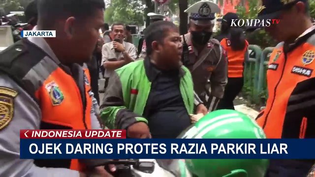 Ojek Online Protes saat Razia Parkir Liar di Mangga Dua
