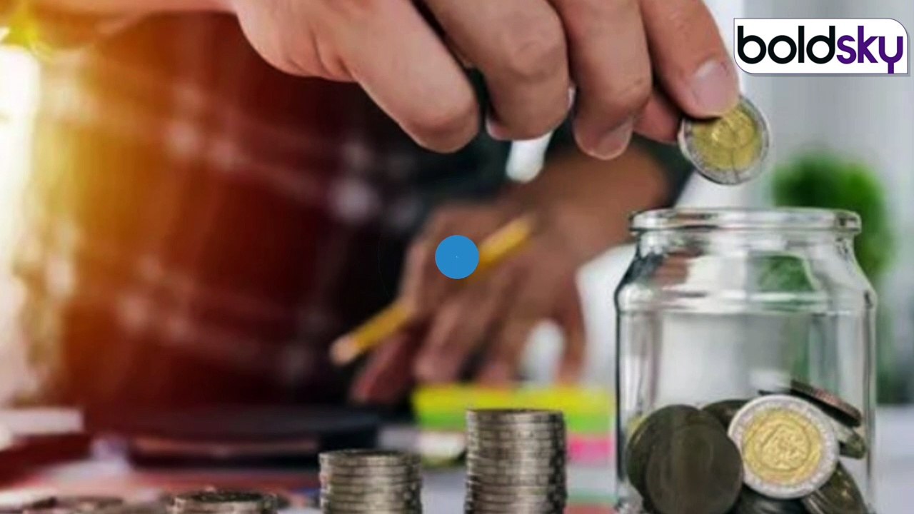 Valentine's Day Gift Ideas 2025: वैलेंटाइन डे पति पत्नीं को गिफ्ट क्या देना चाहिए, Husband & Wife..