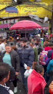 Últimas compras navideñas saturan centro de Monterrey