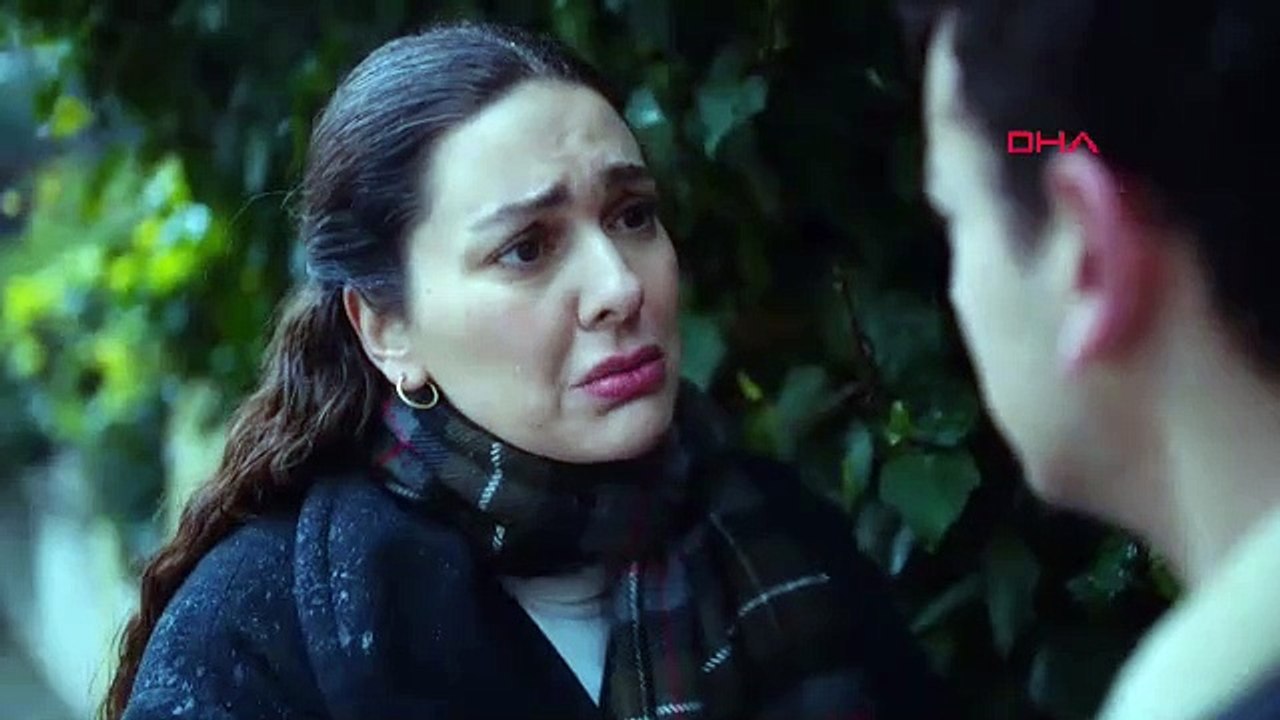 Annem Ankara'da Sezen Aksu'nun Ferdi Tayfur'a ithafen okuduğu 'Bana Sor' şarkısı ilk kez yayınlandı