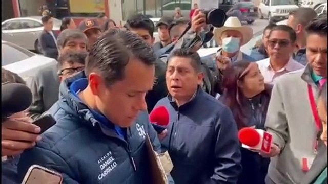 Exigen alcaldes de Nuevo León recursos en sus camionetas de lujo