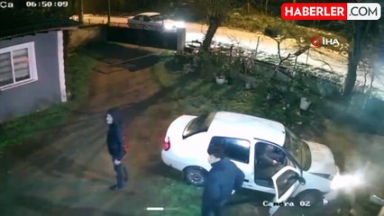 Uçan Araç Köpek Kulübesini Parçaladı: 1 Yaralı