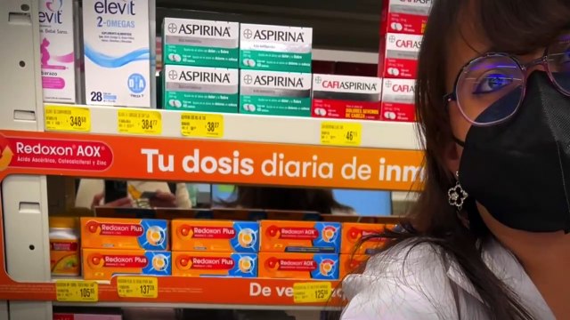 Confusión en el primer día de venta de vacunas Pfizer en farmacias de CDMX
