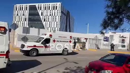 Cae trabajador de 20 metros en edificio federal; muere al instante