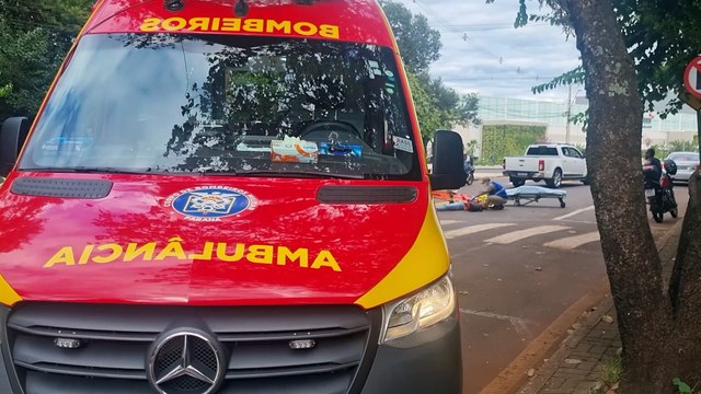 Três acidentes simultâneos provocados por microesferas de pó de vidro mobilizam Siate na rua Fortunato Bebber