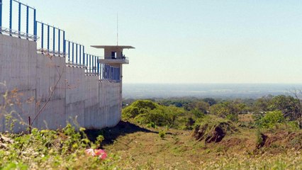 Congresso de El Salvador aprova lei para enviar menores a prisões de adultos