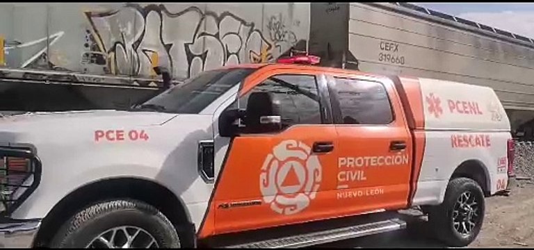 Mujer resulta herida en accidente con el tren en Santa Catarina, Nuevo León