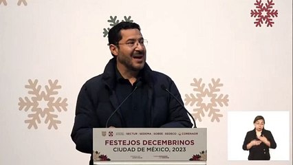 Dan la bienvenida a los festejos decembrinos en la Ciudad de México