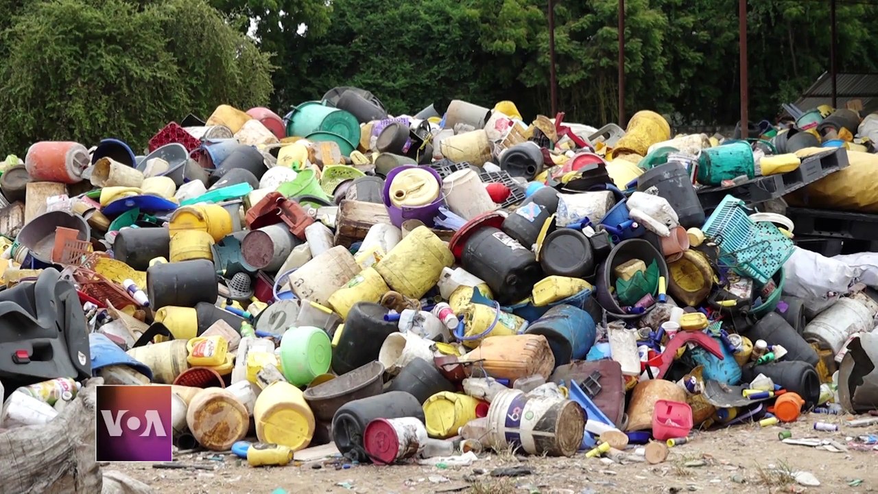 Turning Plastic Waste into 3D Learning Tools