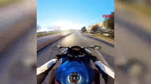 Çanakkale'de trafik güvenliğini tehlikeye düşüren motorcuya 14 bin TL para cezası kesildi
