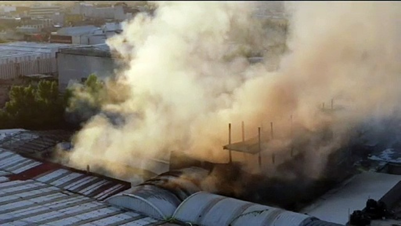 Se declara controlado incendio en el Centro Histórico a las 2:30 AM