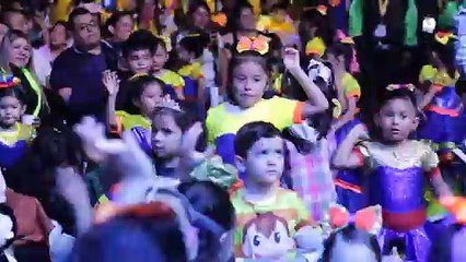 Conquistan Bely y Beto el Palacio de los Deportes